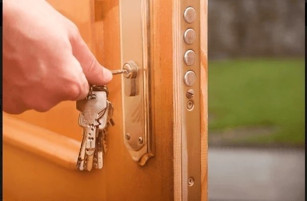 porta-blindada-para-apartamento